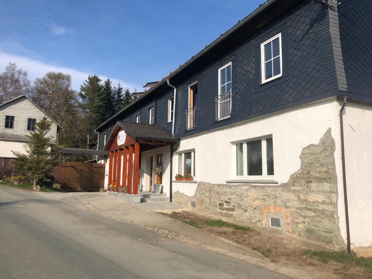 Landgasthof Wetteraperle Raila Zewnętrze zdjęcie